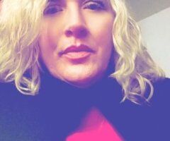 Bakersfield escorts - Bakersfield Female Escort — dinner dates, overnights, quick stops