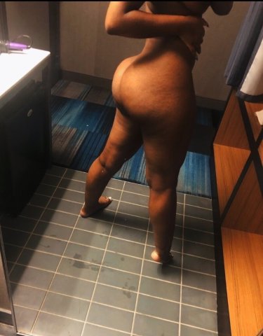 Cincinnati Slim Young Ebony Female Escort — Incall & Throat Goat - 1