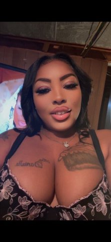 Peoria IL Female Escort — QV Special (Outcall Only) - 1