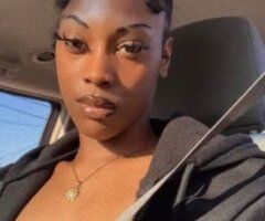 Rockford escorts - Outcall Fun & Car Dates — Rockford Female Escort