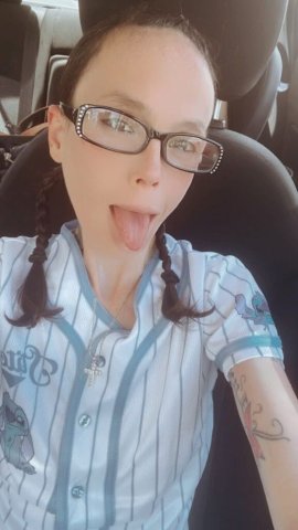 4ft 10 tiny white girl (SW side near Hilcroft) — 31 incalls only - 1