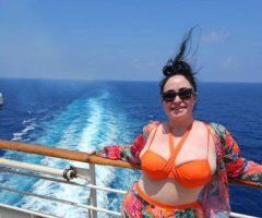 Kansas City Female Escort — Busty Brittany Lou - Image 5