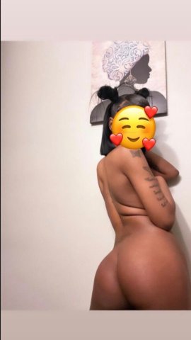 Milwaukee Female Escort — outcalls, cardates, and hhr - 1