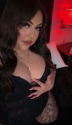 Santa Maria Incall & Outcall Companion — Curvy Latina Available - 1