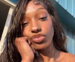 Cedar Rapids Female Escort — $100 per 10 mins, condoms only - Image 4