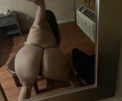San Fernando Valley escorts - Thick Latina 21 — Female Escort with Fetishes, Priv Dances & Outcalls (San Fernando Valley)