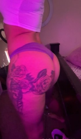 Beaumont Female Escort — Cum To My World (Text/In-Call) Verification Required - 1