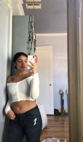 Bloomington IL Female Escort — Party, Bbj, Oral, Anal, Car Fun - 1