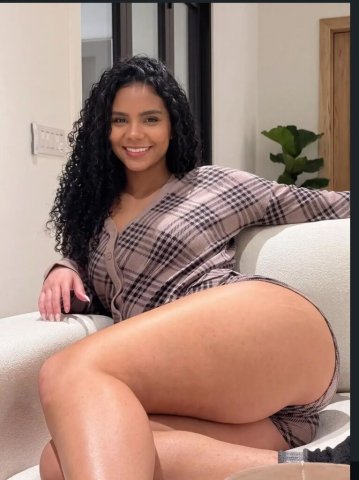 Sexi Latina Female Escort — BBBJ, big pussy & big ass pictures (23) - 1
