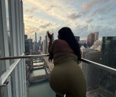 St. Louis Domme/Fetish-Friendly Female Escort — Outcall with Uber or Deposit - Image 5