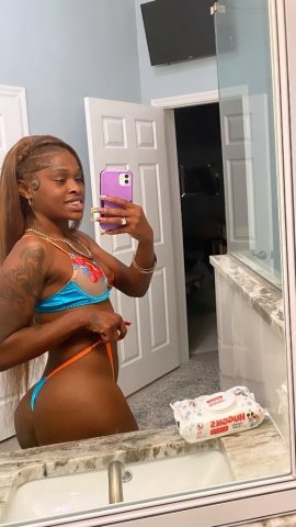 Fort Lauderdale Incalls/Outcalls  — Sweet & Juicy  Mature discreet - 1