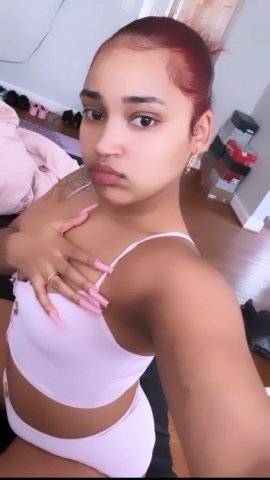 Cleveland Female Escort — massages, FaceTime shows, fetishes - 1