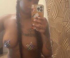 Los Angeles Female Escort — Incalls Only - Image 3