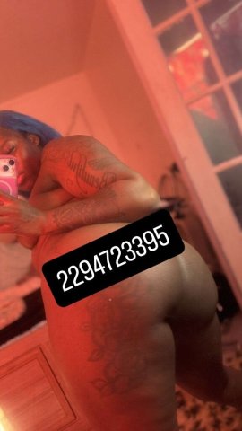 28 — Female Escort in Albany, Georgia - 1