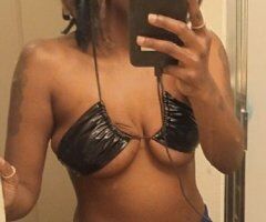 VIP Female Escort in Pittsburgh, PA — Sweet, Discreet, No Rush Service - Image 2