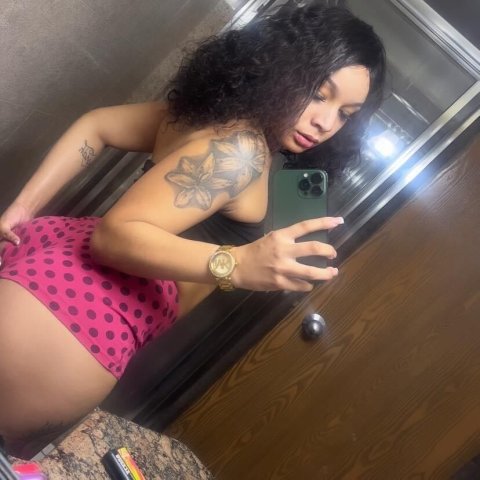 Toledo Female Escort — No-Nonsense, Must FaceTime Verification - 1