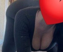 Sexy mature MILF — 42 (full body massage: deep tissue or Swedish with oil) - Image 2