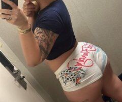 Honolulu escorts - Honolulu Female Escort — Two Girl Special (Wet & Ready)