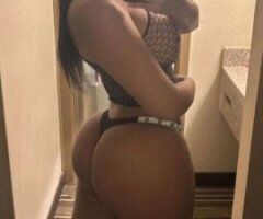 Orange County escorts - Latina joven en Orange County, CA — masajes y baile erótico (Incall)
