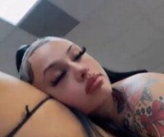 Oklahoma City Female Escort — behind-the-scenes moments - Image 3