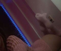 Pretty & Petite Escort — Video Verify, O/N Rates - Image 9