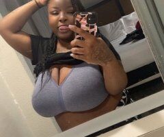 KANDI — Fun-size thick good girl (BBBJ) in Austin - Image 4
