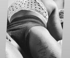 Detroit escorts - Detroit Female Escort Outcalls 