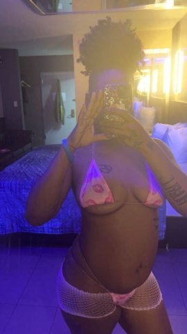 Downtown Manhattan Female Escort — Discreet Outcalls (Uber/Cards) 24/7 - 1