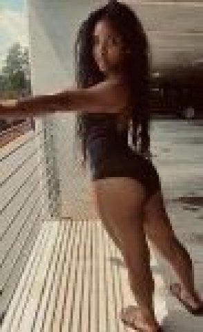 Clover — Gastonia Female Escort, Carplay - 1