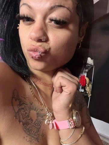 Queen Nani — Petite Female Escort in Oneonta, NY (Nuru, GFE, Doggystyle) - 1