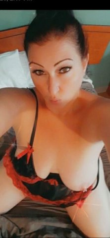 Nikki in West Palm Beach — videos, pole dancing, and 20–60 min sessions - 1