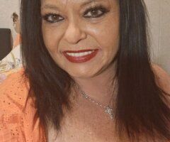 Teeth or no teeth — Blow n go, facials & role play - Image 2