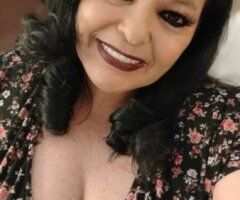 Teeth or no teeth — Blow n go, facials & role play - Image 5