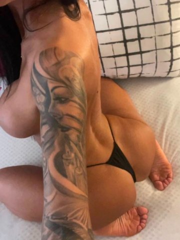 Logan, Utah VIP Female Escort for GFE & Regular Service - 1