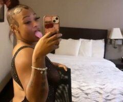 Discreet Mature Encounter - Image 2