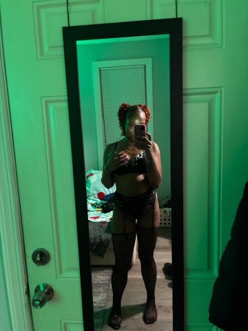 Philadelphia Female Escort — Incall Deal, Facetime Verification - 1
