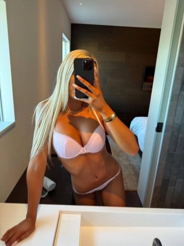 Charleston SC Skinny Petite Female Escort — Incalls Available - 1