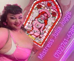 Show Low escorts - Show Low, Arizona BBW Female Escort — Big titty lovers only (size 44 H)