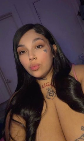 Busty tatted Babe in Palm Springs — Facetime, Outcalls, Incalls & Car Dates - 1