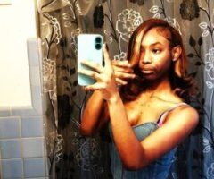 Detroit escorts - 2 Girl Specials (Hosting Only) — Clean, No Bare 