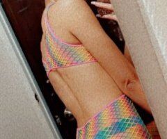 Everett WA Female Escort — Erotiс message, striptease & massage sessions - Image 4