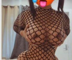 Monika y Taty — Escort femenina en Queens (servicio en trío) - Image 2