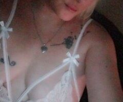 Fort Worth escorts - Fort Worth Weekday Specials Female Escort — video calls, content, and outcall