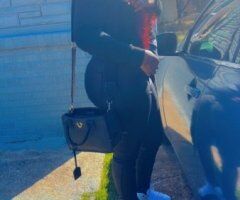 Chicago, IL Female Escort — Smooth body & face, serious inquiries - Image 2