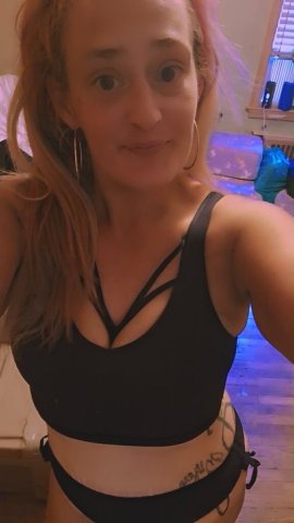 Wilmington Female Escort — Incalls Only - 1