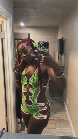Roya — Long Beach CA Female Escort (Incall/Outcall) | Fetish-Friendly - 1