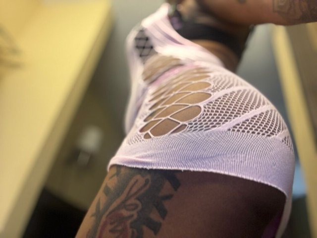 Freaky Facetime Shows  (28) - 1