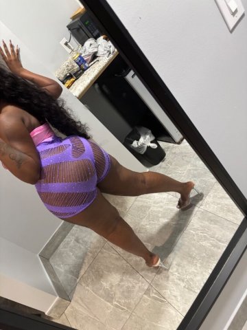 Jacksonville FL Female Escort — 2pop special (150 last day here) - 1