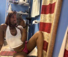 Manhattan Female Escort — Incall at Tremont Hotel, Dates & Out Calls - Image 2
