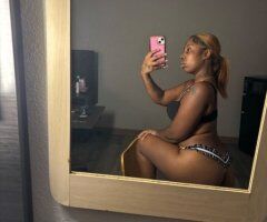 Manhattan Female Escort — Incall at Tremont Hotel, Dates & Out Calls - Image 9